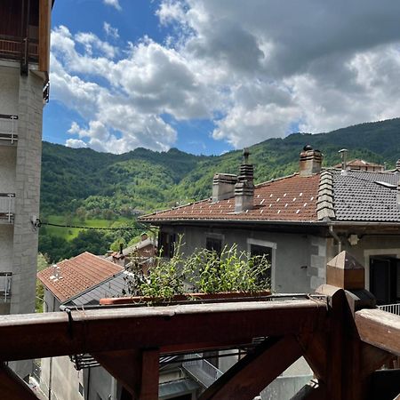 Stone House Viu - Location Blue Apartment Екстериор снимка